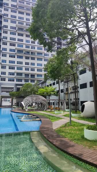 Kediaman Servis untuk Dijual di Skypod Residence - Chan Chong Liang - Exterior - PropertyGuru.com.my