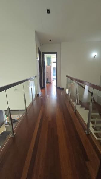 Semi-Detached House for Sale in Telok Panglima Garang (Selangor) - Yoke Leng Sew - Corridor - PropertyGuru.com.my