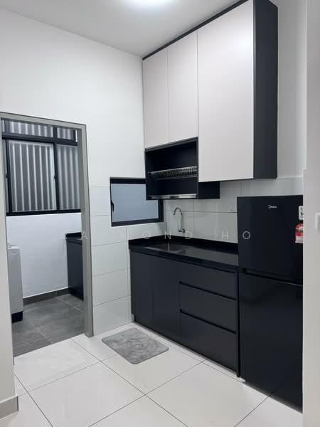 Servis Apartment untuk Disewa di Traders Park - Raymond Ho - Kitchen - PropertyGuru.com.my