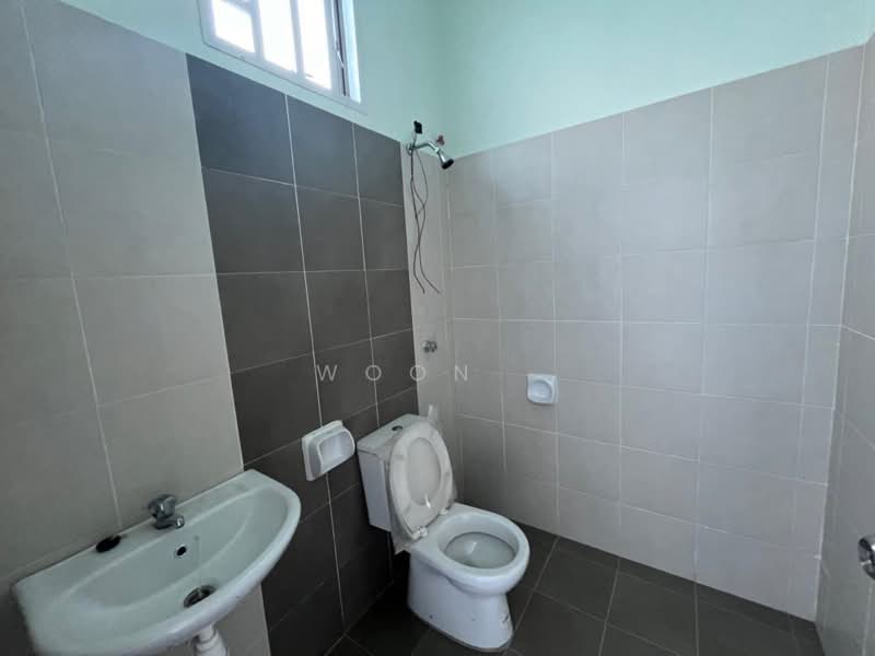 Rumah Teres 2 Tingkat untuk Dijual di Jasin (Melaka) - Woon . - Bathroom - PropertyGuru.com.my