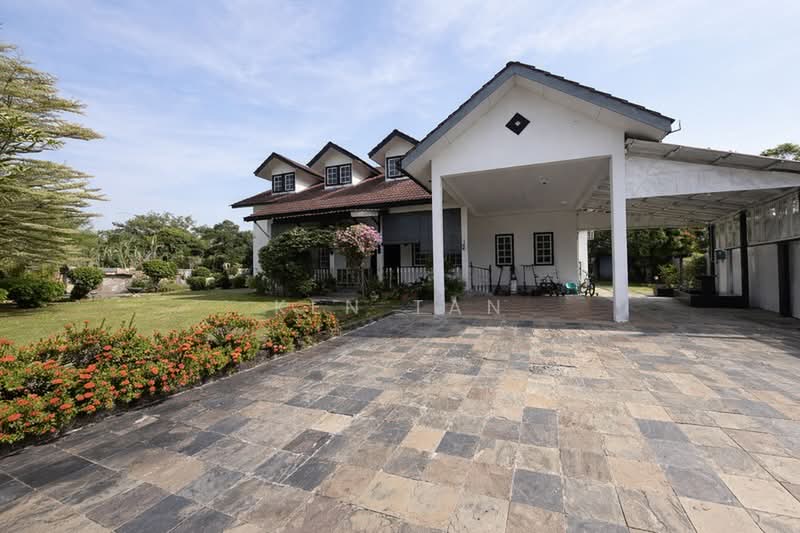 Bungalow for Sale in Seksyen 8 (Petaling Jaya) - Ken Tan - PropertyGuru.com.my