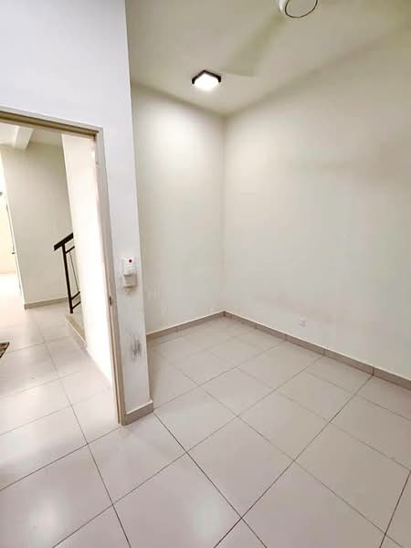 Cluster House for Sale in Shah Alam (Selangor) - Khairul Syafiq - Interior - PropertyGuru.com.my