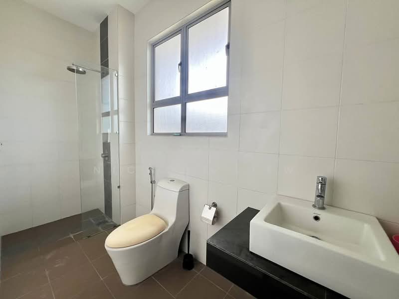 Bungalow for Sale in Kajang (Selangor) - Nichole Liew - Bathroom - PropertyGuru.com.my