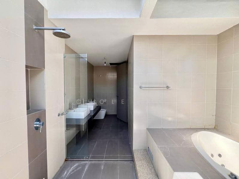 Bungalow House untuk Dijual di Kajang (Selangor) - Nichole Liew - Bathroom - PropertyGuru.com.my