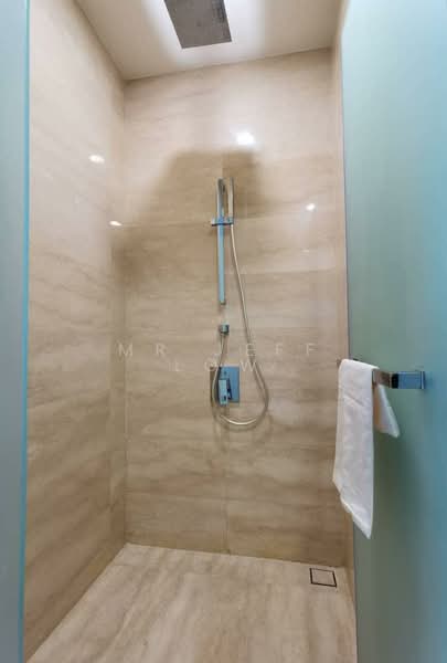 Service Residence for Sale at 10 Stonor - Mr Jeff Low - Bathroom - PropertyGuru.com.my