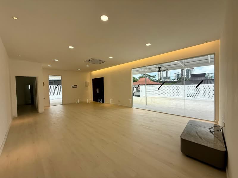 Bungalow for Rent in Taman Abad (Johor Bahru) - June Tan - PropertyGuru.com.my