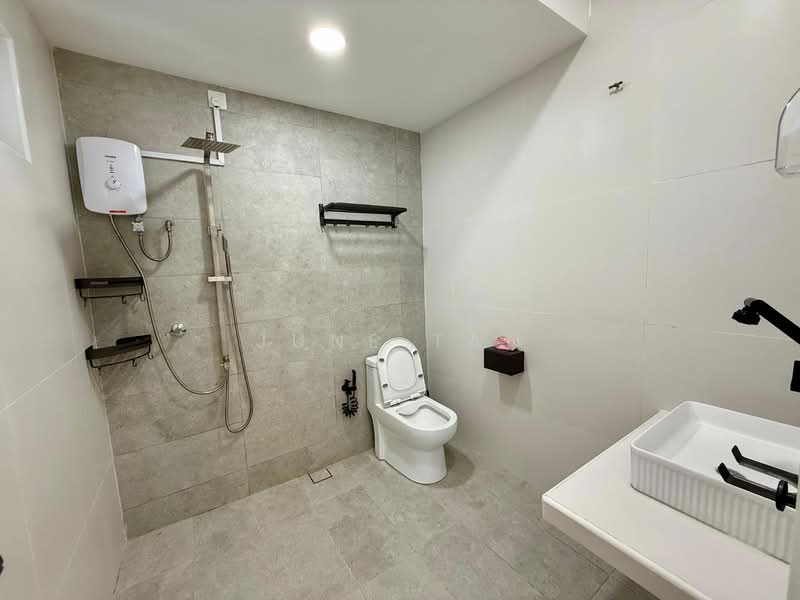 Bungalow for Rent in Taman Abad (Johor Bahru) - June Tan - PropertyGuru.com.my