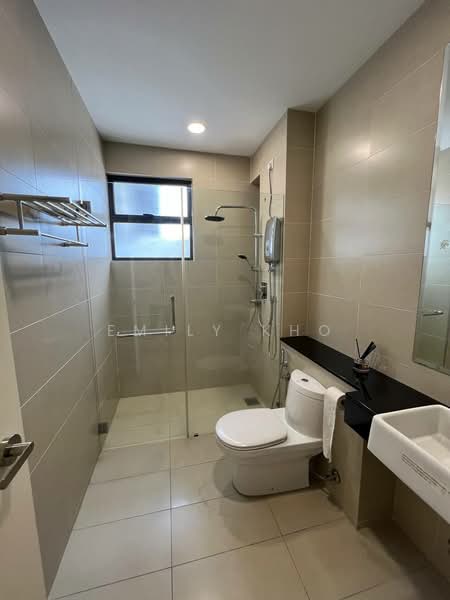 Kondominium untuk Disewa di Temasya Kasih - Emily Kho - Bathroom - PropertyGuru.com.my