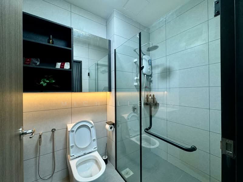 Service Residence for Sale at Meldrum Heights (Residensi Meldrum) - Michelle Ng - Bathroom - PropertyGuru.com.my