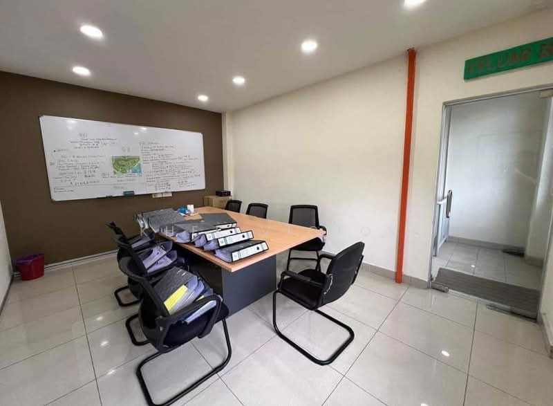 Semi-D Factory for Rent in Taman Johor (Tampoi) - Khek Victor - Interior - PropertyGuru.com.my