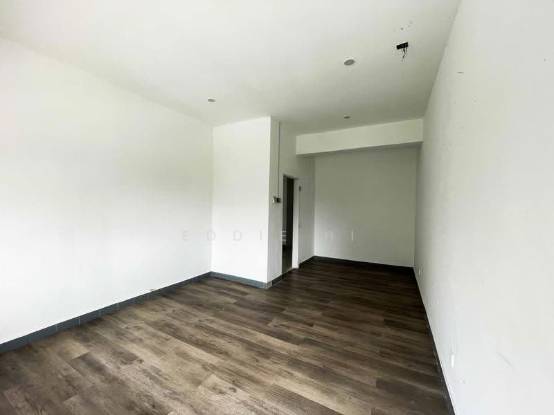 Shop / Office untuk Disewa di Damansara Kim (Petaling Jaya) - Eddie Hi - Interior - PropertyGuru.com.my