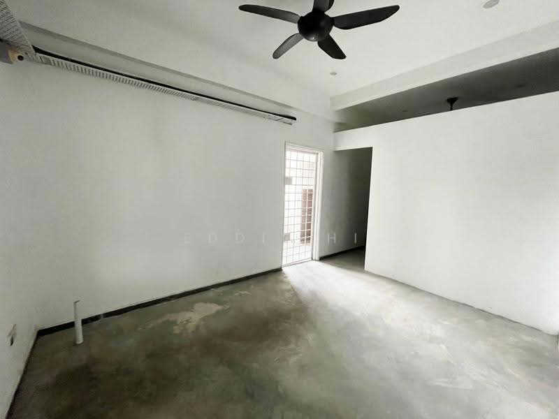 Shop / Office untuk Disewa di Damansara Kim (Petaling Jaya) - Eddie Hi - Interior - PropertyGuru.com.my