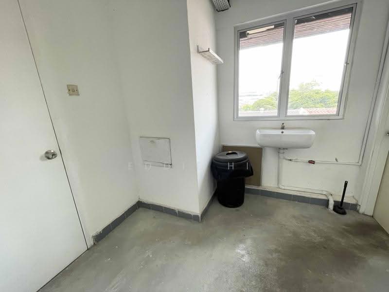 Shop / Office untuk Disewa di Damansara Kim (Petaling Jaya) - Eddie Hi - Interior - PropertyGuru.com.my