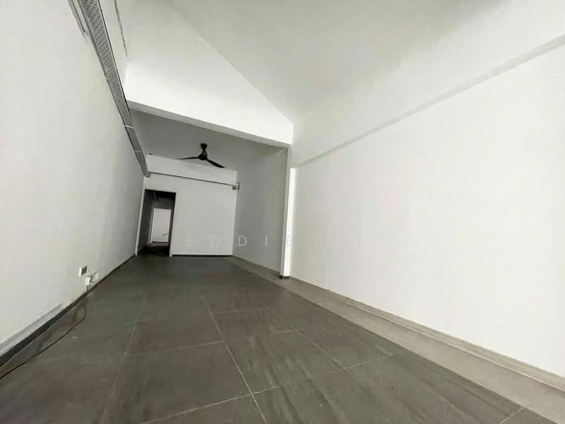 Shop / Office untuk Disewa di Damansara Kim (Petaling Jaya) - Eddie Hi - Interior - PropertyGuru.com.my