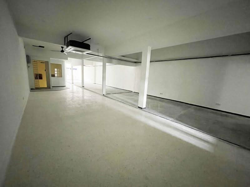Kedai / Pejabat untuk Disewa di Damansara Kim (Petaling Jaya) - Eddie Hi - Interior - PropertyGuru.com.my