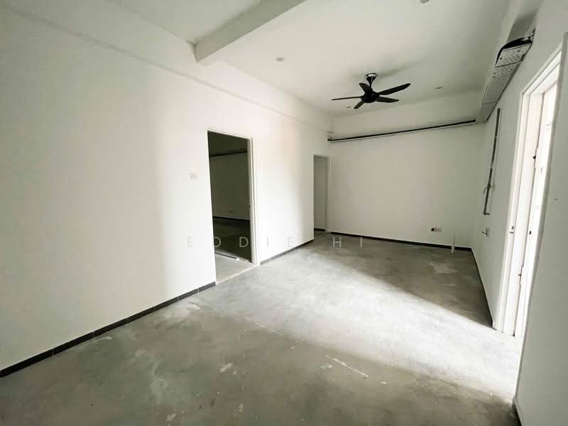 Kedai / Pejabat untuk Disewa di Damansara Kim (Petaling Jaya) - Eddie Hi - Interior - PropertyGuru.com.my