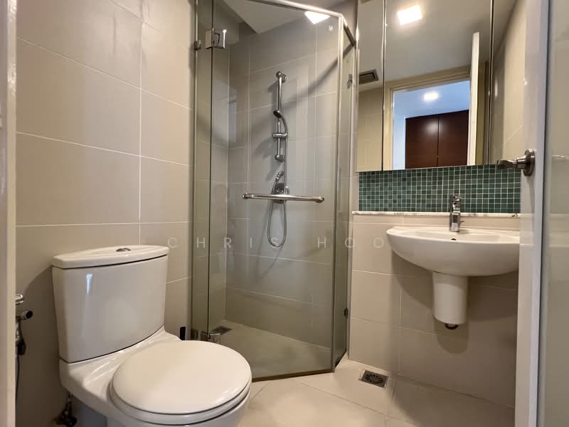 Kondominium untuk Disewa di Tiffani Kiara - Chris Hoo - Bathroom - PropertyGuru.com.my