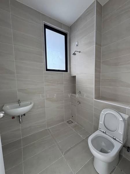 Rumah Teres 2 Tingkat untuk Dijual di Taman Ekoflora (Johor Bahru) - Liz Yap - Bathroom - PropertyGuru.com.my