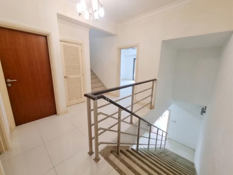 Rumah Teres 2.5 Tingkat untuk Dijual di Taman Meranti Jaya (Puchong) - Evan Goh - Entrance - PropertyGuru.com.my