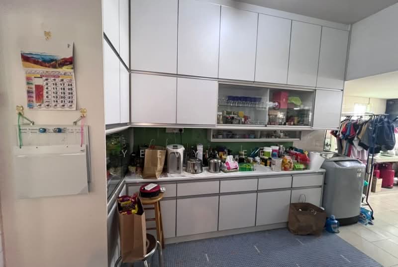 Rumah Banglo untuk Dijual di Seksyen 12 (Petaling Jaya) - Yeevy Lee - Kitchen - PropertyGuru.com.my