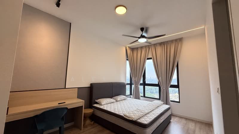 Servis Apartment untuk Disewa di Sunway Belfield - Alex Tham - Bedroom - PropertyGuru.com.my