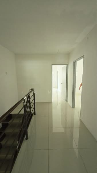 2-storey Terraced House for Sale in Station 18 (Ipoh) - Lee Muzi - Corridor - PropertyGuru.com.my