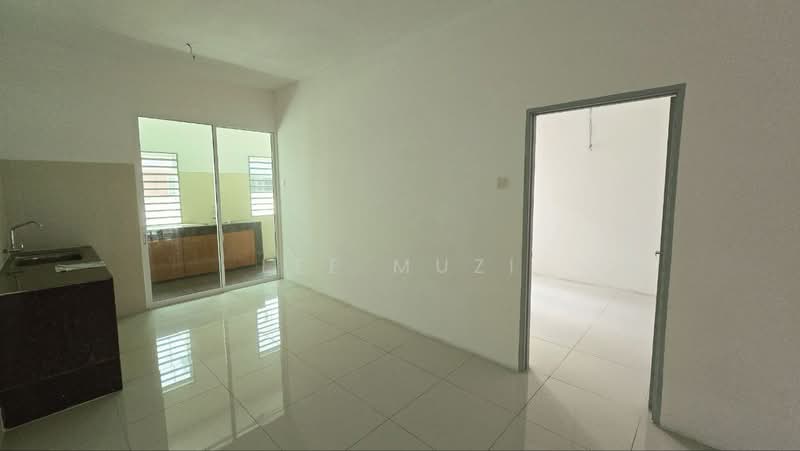 2-storey Terraced House for Sale in Station 18 (Ipoh) - Lee Muzi - Kitchen - PropertyGuru.com.my