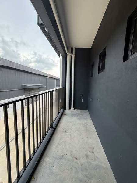 Kilang untuk Disewa di Kampung Sri Cheeding (Jenjarom) - Chris Lee - Balcony - PropertyGuru.com.my