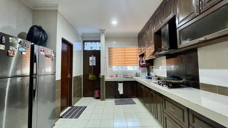 2-storey Terraced House for Sale in Taman Bunga Melor (Klang) - Daneal Eoon - Kitchen - PropertyGuru.com.my