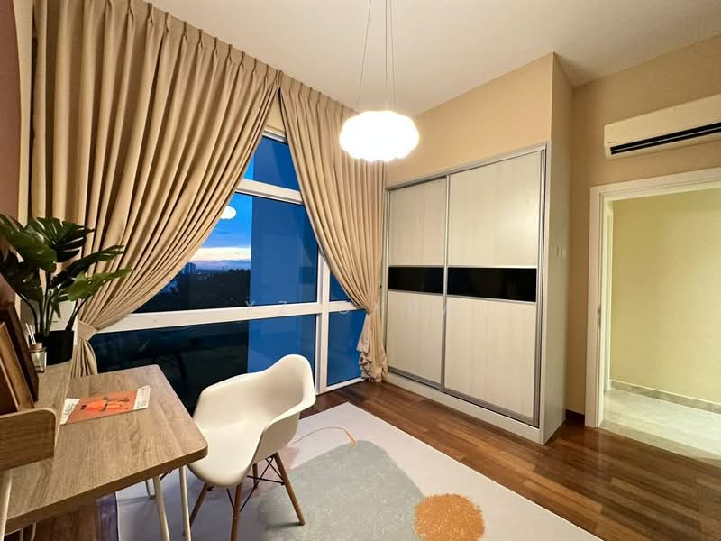 Kondominium untuk Dijual di Paradiso Nuova (Merak Kayangan) - XZ CHUA - Bedroom - PropertyGuru.com.my