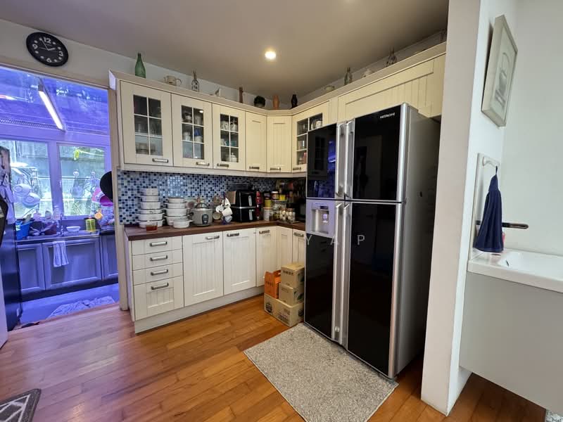 Semi-Detached House for Sale in Mont Kiara (Kuala Lumpur) - June Yap - Kitchen - PropertyGuru.com.my