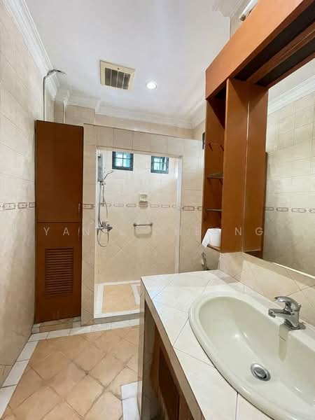 2-storey Terraced House for Sale in Taman Bukit Maluri (Kepong) - Yanis Cheong - Bathroom - PropertyGuru.com.my