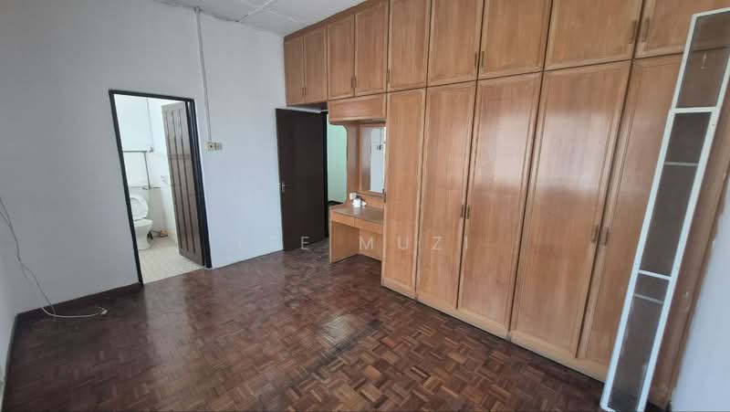 Rumah Teres 2 Tingkat untuk Dijual di Ipoh Garden (Ipoh) - Lee Muzi - Bedroom - PropertyGuru.com.my