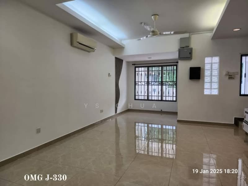 Semi-Detached House for Sale in Setia Impian (Setia Alam) - YS Chua - Living Room - PropertyGuru.com.my