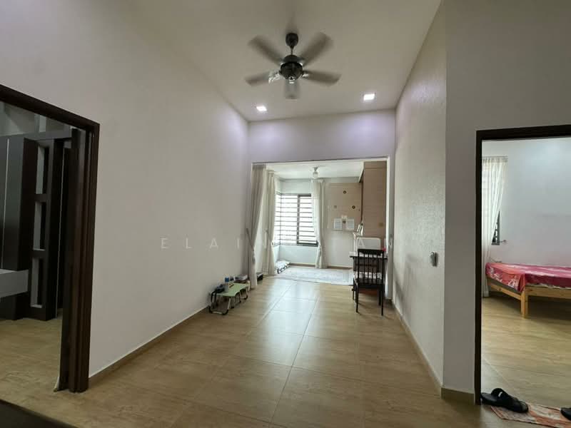 Rumah Berkembar untuk Dijual di Iskandar Puteri (Nusajaya) (Johor) - Elaine Tan - Living Room - PropertyGuru.com.my