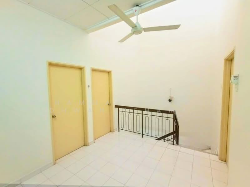 2-storey Terraced House for Sale in Taman Pelangi Semenyih (Semenyih) - Muhammad Shahrul Ridhwan Mehamad Nasir - Interior - PropertyGuru.com.my