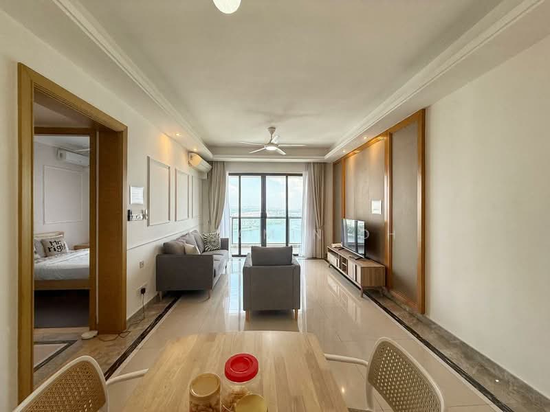 Servis Apartment untuk Disewa di R&F Princess Cove Phase 1 - Benjamin Oh - Living Room - PropertyGuru.com.my