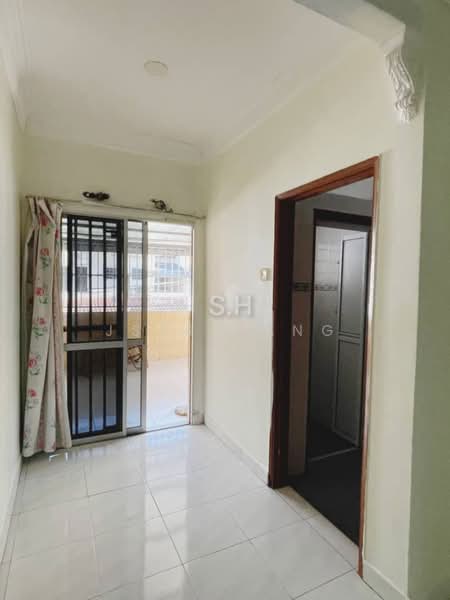 Rumah Teres 2 Tingkat untuk Dijual di Klang (Selangor) - Jsern Ang - Corridor - PropertyGuru.com.my