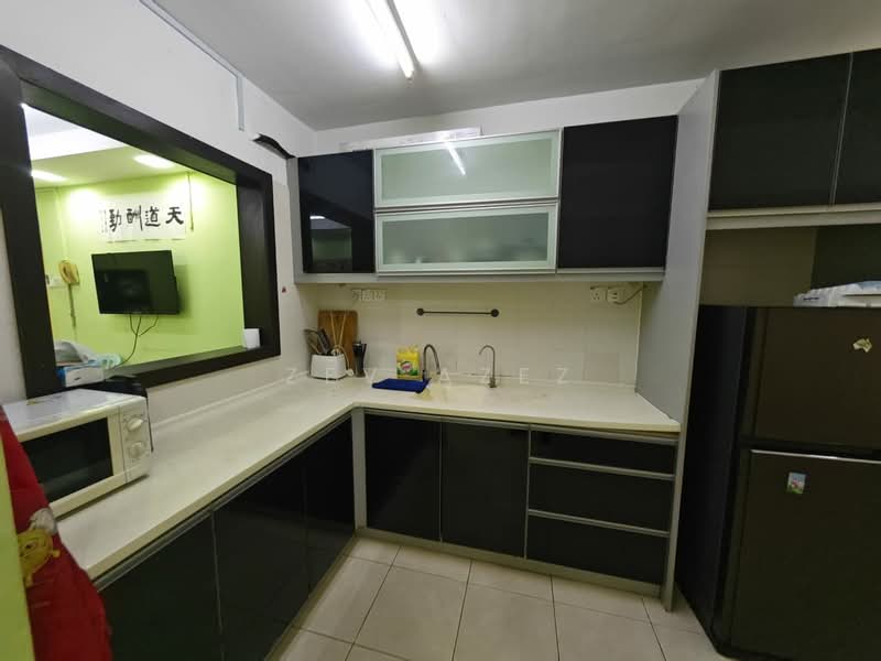 Condominium for Rent at Casa Prima Condominium - Zev Azez - Kitchen - PropertyGuru.com.my