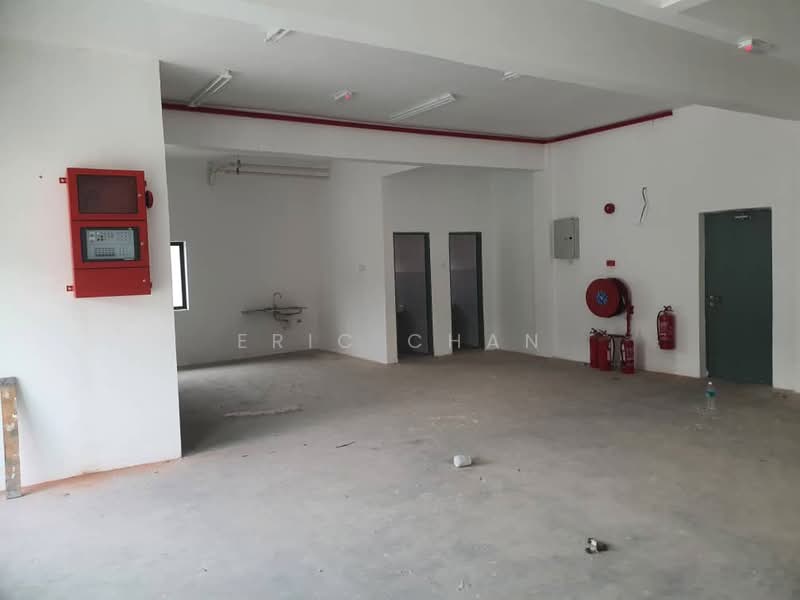 Factory for Rent in Taman Perindustrian Air Hitam (Klang) - Eric Chan - Interior - PropertyGuru.com.my