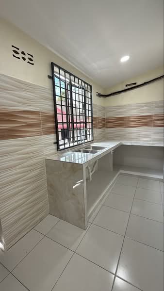 1-storey Terraced House for Sale in Kulim Techno City (Kulim) - Mei Yee Lee - Kitchen - PropertyGuru.com.my