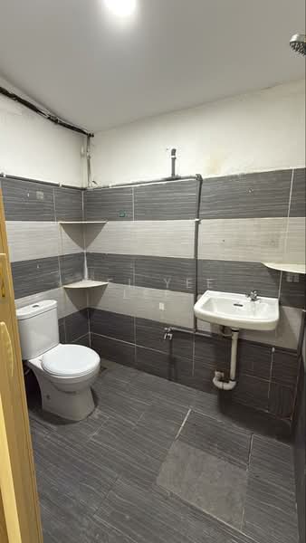 1-storey Terraced House for Sale in Kulim Techno City (Kulim) - Mei Yee Lee - Bathroom - PropertyGuru.com.my