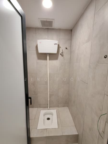 Kedai / Pejabat untuk Disewa di Kuchai Entrepreneurs Park (Kuchai Lama) - Jeno Poon - Bathroom - PropertyGuru.com.my