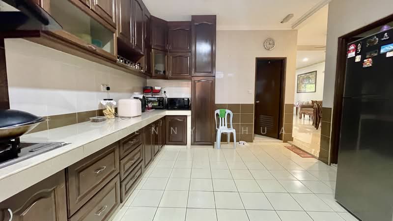 2-storey Terraced House for Sale in Klang (Selangor) - Amenny Chua - Kitchen - PropertyGuru.com.my