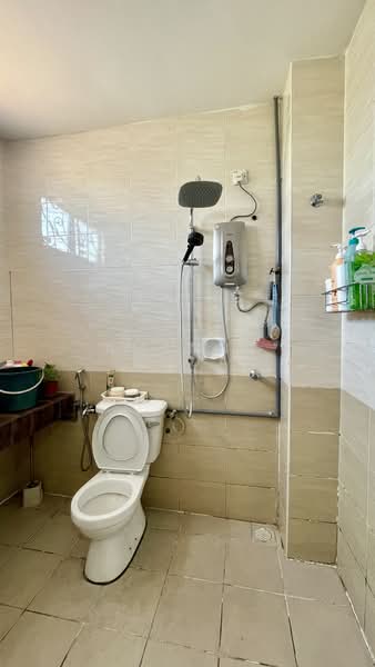2-storey Terraced House for Sale in Klang (Selangor) - Amenny Chua - Bathroom - PropertyGuru.com.my