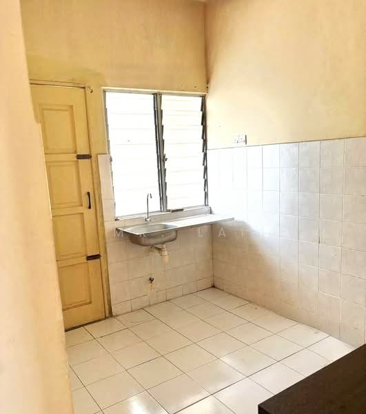 Terraced House for Sale in Taman Puchong Hartamas (Puchong) - Mr. Lai - Kitchen - PropertyGuru.com.my