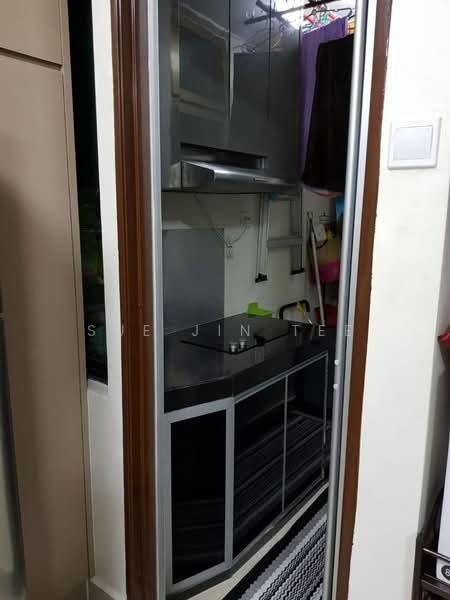 Servis Apartment untuk Dijual di PARC Regency (Residensi Masai) - Sue Jin Tee - Kitchen - PropertyGuru.com.my