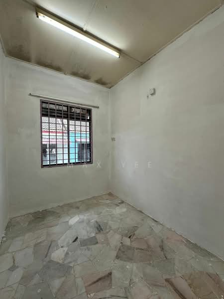 1-storey Terraced House for Sale in Kelapa Sawit (Kulai) - Max Yee - Interior - PropertyGuru.com.my