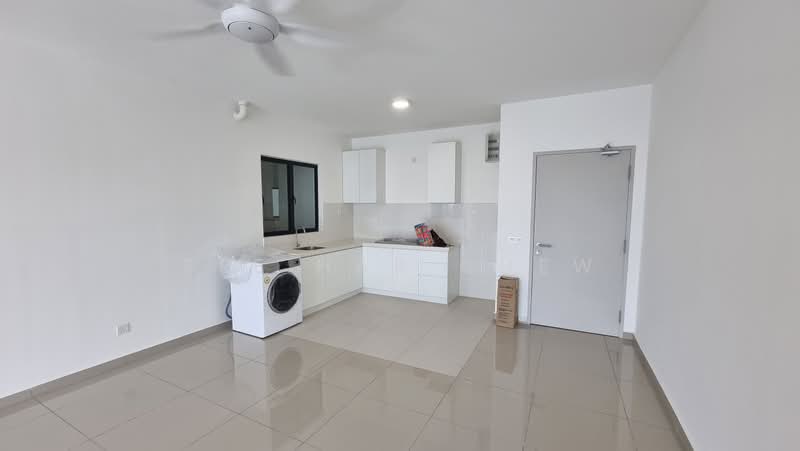 Service Residence for Sale at Huni @ Eco Ardence - Bee Har Chew - Kitchen - PropertyGuru.com.my