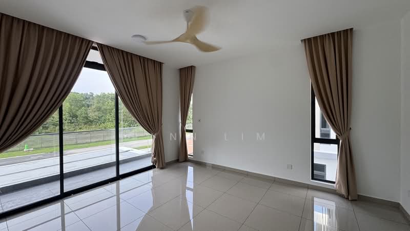 Cluster House for Sale in Horizon Hills (Iskandar Puteri (Nusajaya)) - Rynn Lim - Balcony - PropertyGuru.com.my